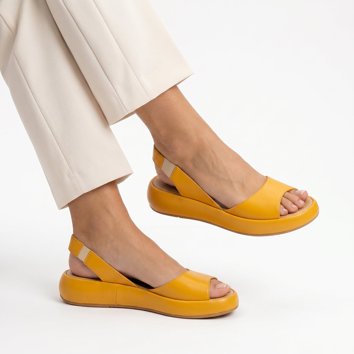 Lévara™ Sandals