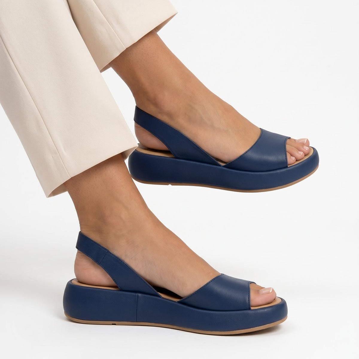 Lévara™ Sandals